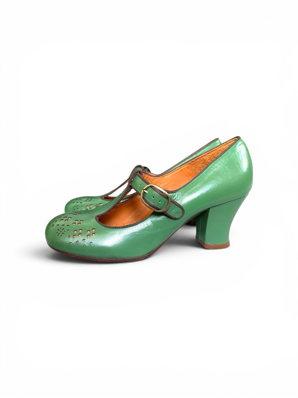 NWOT Chie Mihara Green Leather Mary Jane Heels - Picture 2 of 6